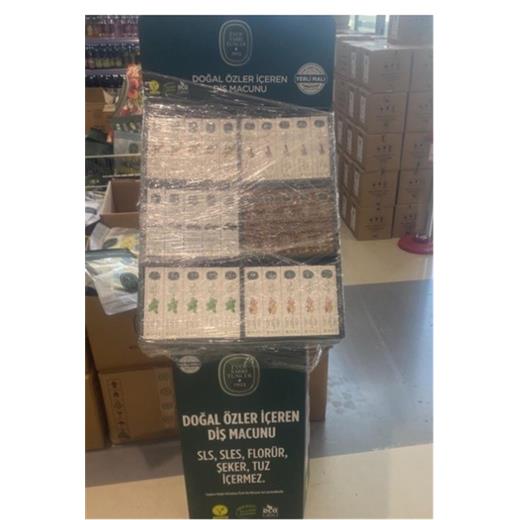 Eyüp Sabri Tuncer Doğa 90Lı Diş Macunu Standı (Misvak-Karanfil-Bambu Karbon-Kakao-Nane-Zencefil)(650.50.10.0017)