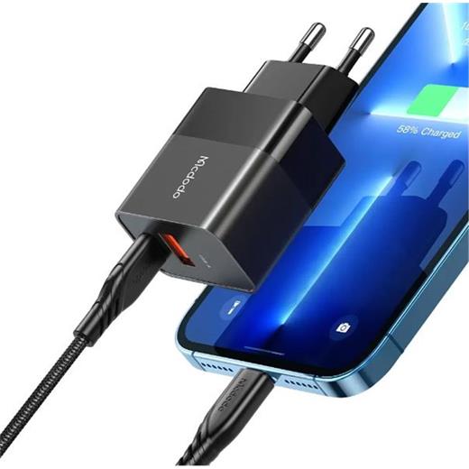 Mcdodo Ch-1952 20W 1Xtype-C Ve 1Xusb Girişli Şarj Adaptörü + Type-C To İphone Kablo - Siyah(750.60.20.0074)